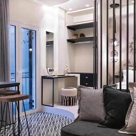 Adrianou At Heart Of Plaka Apartment Athens Exterior photo