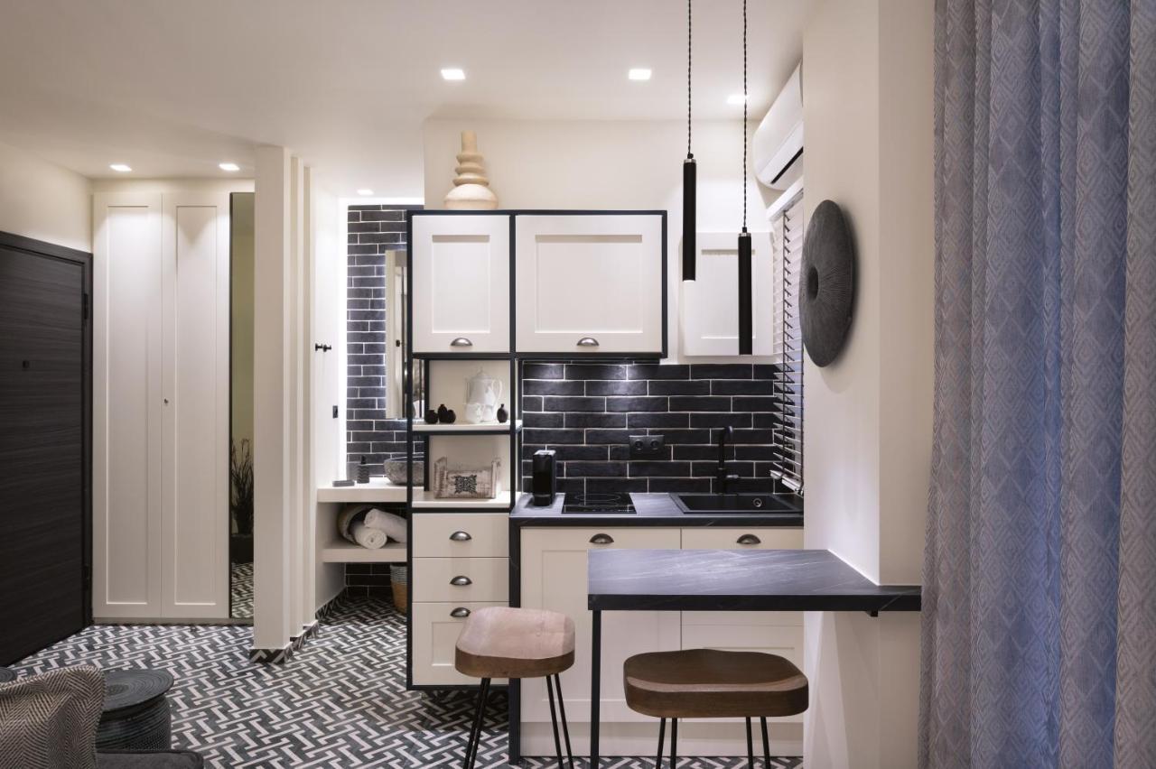 Adrianou At Heart Of Plaka Apartment Athens Exterior photo